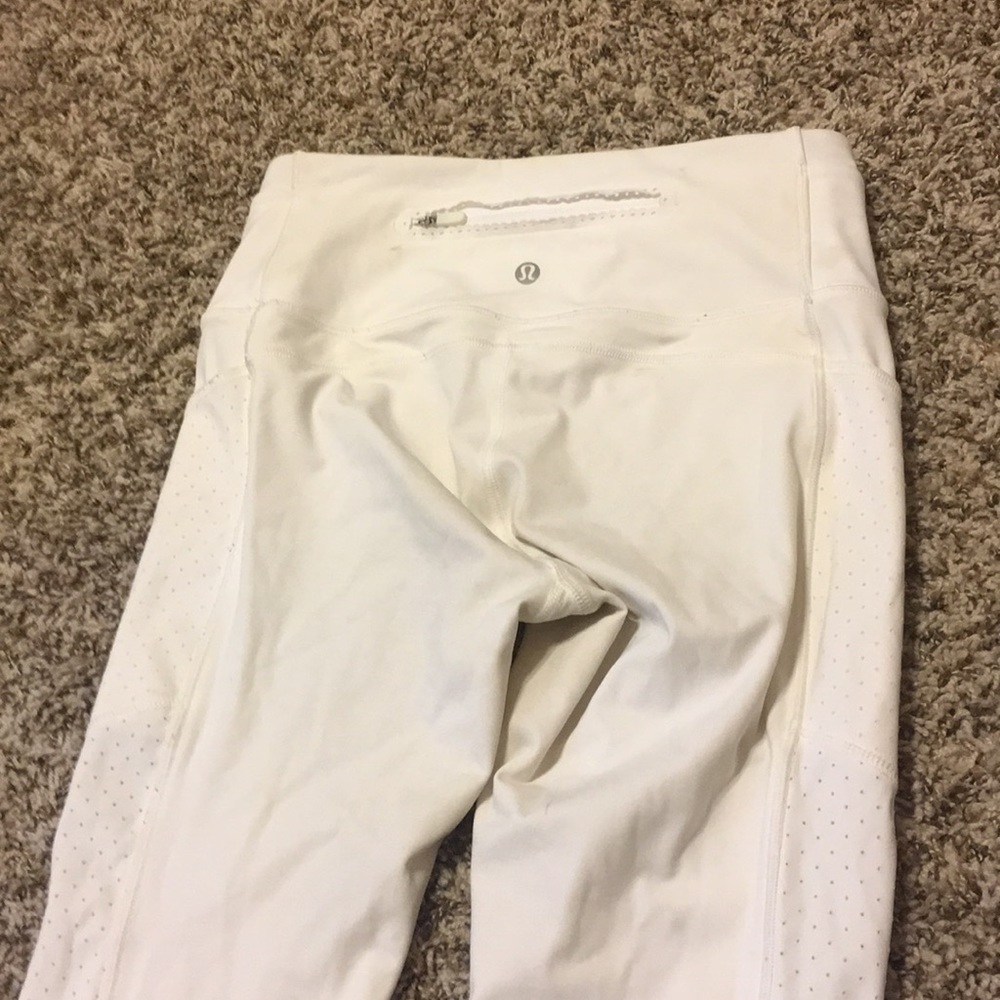 All white Lulu lemon leggings